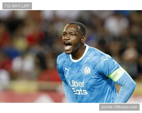 特写:40岁老将曼丹达完成职业生涯最后一舞,南特主场致敬